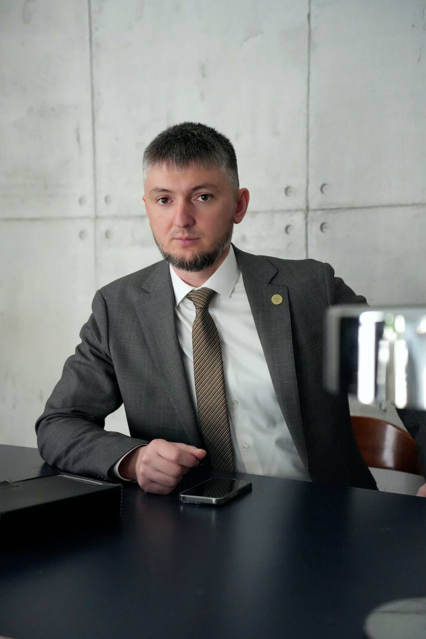 Асхабов Беслан Хамзатович